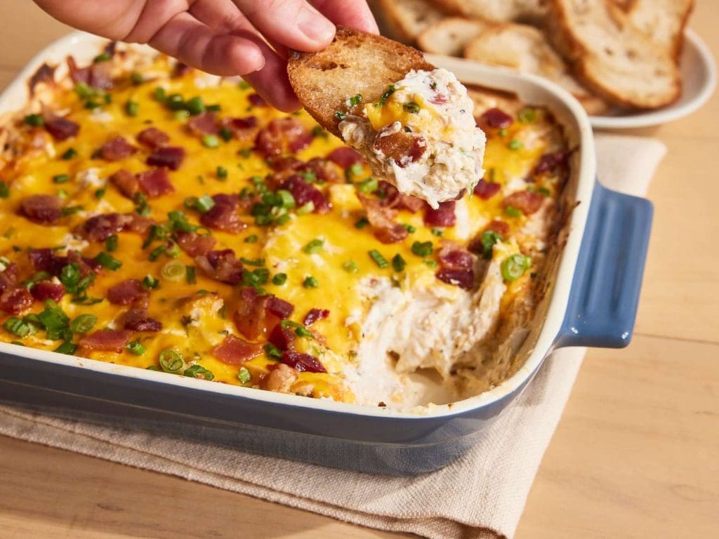 8520652-chicken-bacon-ranch-dip-DDMFS-4×3-c9d7ea0306af4b54bc464765f67e7f21